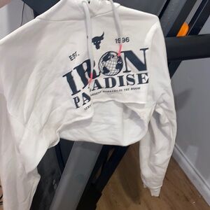 Under armour cropped hoodie